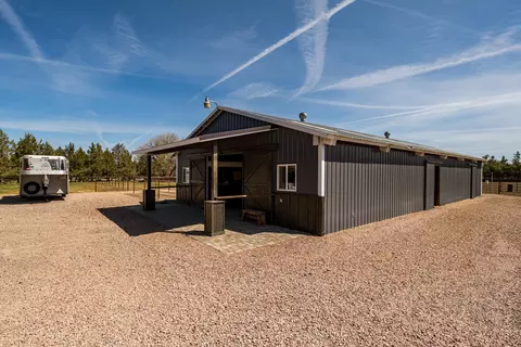 Exterior - 65900 Cline Falls Rd, Bend, OR 97703 photo 27 of 36