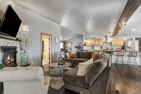 Living - 65900 Cline Falls Rd, Bend, OR 97703 photo 1 of 9