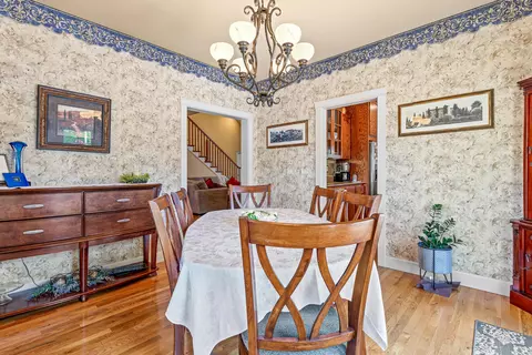 Dining - 8 Falling Leaf Ln, Eagle Point, OR 97524 photo 3 of 3