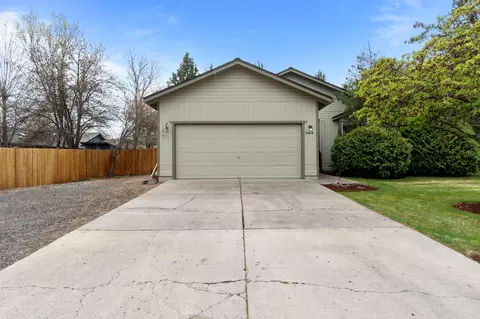 3069 NE Laramie Way, Bend, OR 97701
