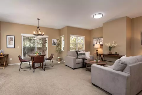 19827 Powers Rd, Bend, OR 97702 photo 5
