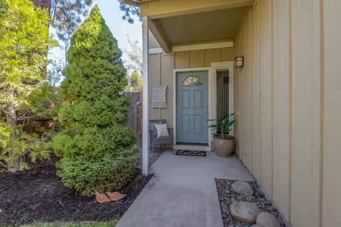 19827 Powers Rd, Bend, OR 97702 photo 22