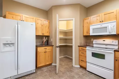 19827 Powers Rd, Bend, OR 97702 photo 10