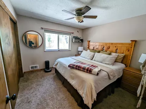 Bedroom - 149307 Viola Cir, La Pine, OR 97739 photo 1 of 1