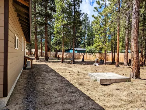 Exterior - 149307 Viola Cir, La Pine, OR 97739 photo 5 of 13