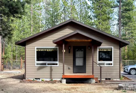 Exterior - 149307 Viola Cir, La Pine, OR 97739 photo 4 of 13