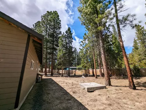 Exterior - 149307 Viola Cir, La Pine, OR 97739 photo 7 of 13