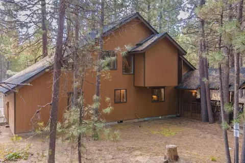 Exterior - 56721 Bandley Rd, Bend, OR 97707 photo 14 of 15
