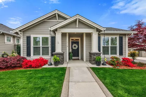 3814 Windgate St, Medford, OR 97504