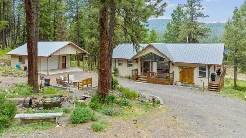 18169 NE Viewpoint Dr, Prineville, OR 97754