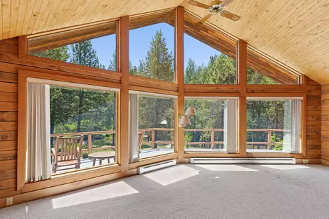 56838 Spring River Dr, Bend, OR 97707 photo 12