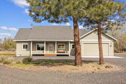 62830 Santa Cruz Ave, Bend, OR 97701