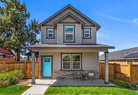 20709 Kilbourne Loop, Bend, OR 97701