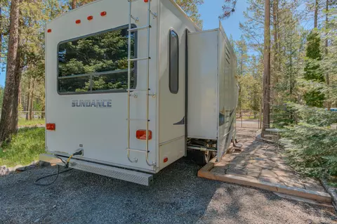 Exterior - 17211 Merganser Dr, Bend, OR 97707 photo 15 of 17