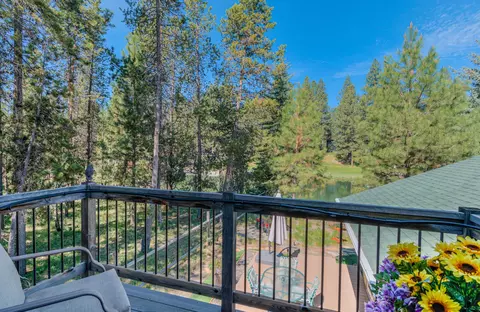 Exterior - 17211 Merganser Dr, Bend, OR 97707 photo 5 of 17