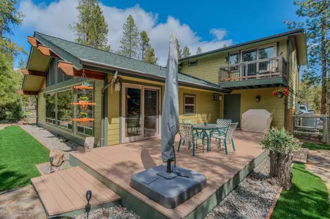 Exterior - 17211 Merganser Dr, Bend, OR 97707 photo 7 of 17