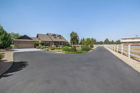 65605 White Rock Loop, Bend, OR 97703