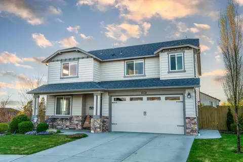 2700 SW 46th Ct, Redmond, OR 97756