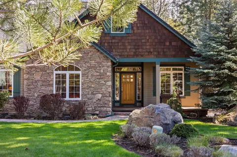 330 S Timber Creek Dr, Sisters, OR 97759