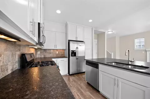1044 SE Leonel Ln, Bend, OR 97702 photo 14