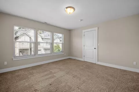 1044 SE Leonel Ln, Bend, OR 97702 photo 19