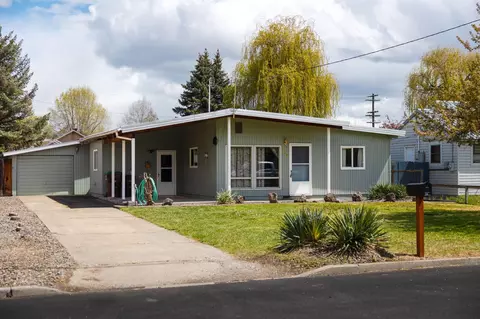 776 NE Dunham St, Prineville, OR 97754