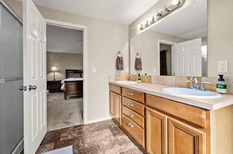 64738 Otter Run Ln, Bend, OR 97703 photo 15
