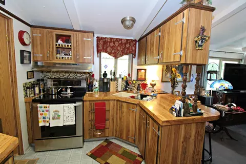 376 Ruby Dr, Grants Pass, OR 97527 photo 13