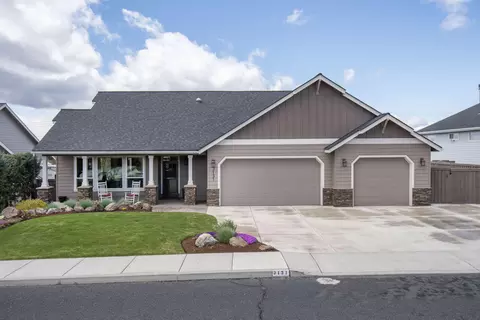 3131 SW Cascade Vista Dr, Redmond, OR 97756