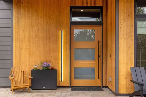 Entry Way - 1963 Condor Ct, Redmond, OR 97756 photo 1 of 3
