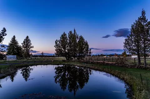 View/Area - 62625 Erickson Rd, Bend, OR 97701 photo 7 of 7