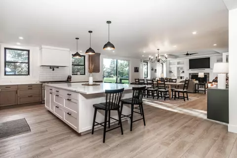 Kitchen - 62625 Erickson Rd, Bend, OR 97701 photo 9 of 10