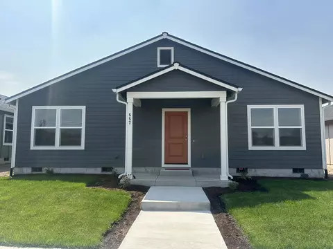 557 NE Loucks Rd, Madras, OR 97741