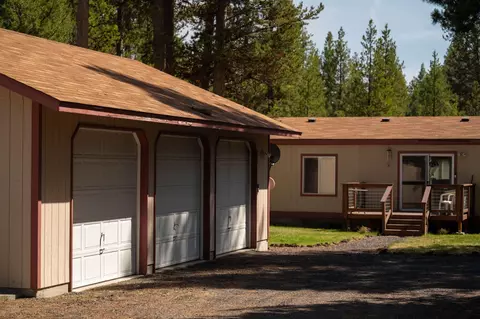 16132 Buena Vista Dr, La Pine, OR 97739