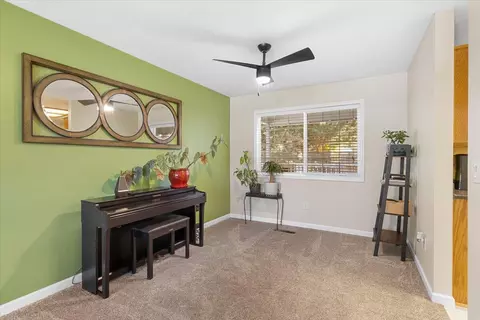 3040 Ruby Dr, Medford, OR 97504 photo 9