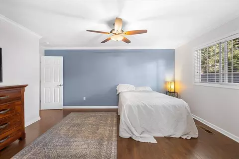 3040 Ruby Dr, Medford, OR 97504 photo 18