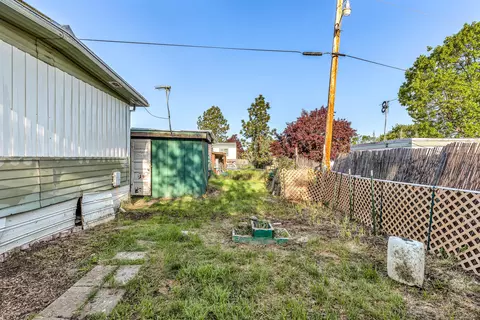 421 Stevens Rd #21, Eagle Point, OR 97524 photo 22
