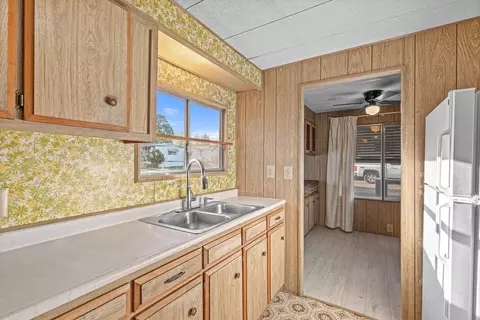 421 Stevens Rd #21, Eagle Point, OR 97524 photo 10