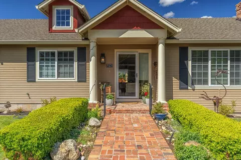 465 Thimbleberry Ln, Ashland, OR 97520