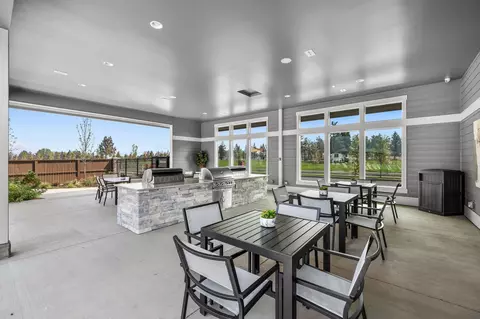 View/Area - 3735 Eagle Rd, Bend, OR 97701 photo 11 of 20