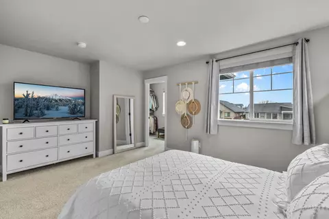 Bedroom - 3735 Eagle Rd, Bend, OR 97701 photo 3 of 8