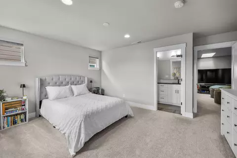 Bedroom - 3735 Eagle Rd, Bend, OR 97701 photo 2 of 8