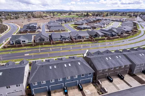 View/Area - 3735 Eagle Rd, Bend, OR 97701 photo 5 of 20