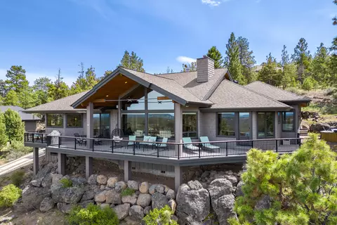 1265 NW Archie Briggs Rd, Bend, OR 97703