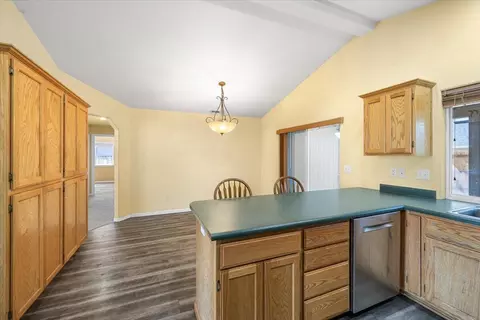 1336 Hawk Dr, Central Point, OR 97502 photo 11