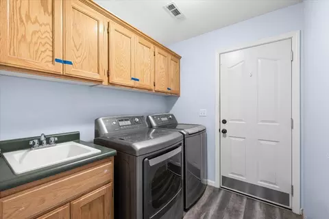 1336 Hawk Dr, Central Point, OR 97502 photo 13