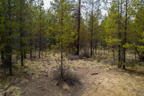 54970 Roundtree Ln, Bend, OR 97707 photo 12