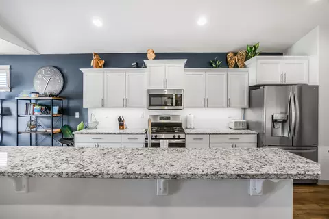 Kitchen - 63832 Wellington St, Bend, OR 97701 photo 3 of 3