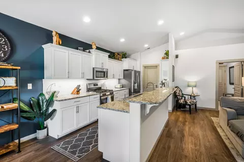 Kitchen - 63832 Wellington St, Bend, OR 97701 photo 1 of 3
