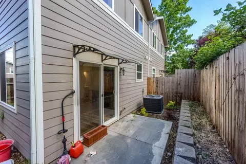 418 Oak St, Phoenix, OR 97535 photo 26